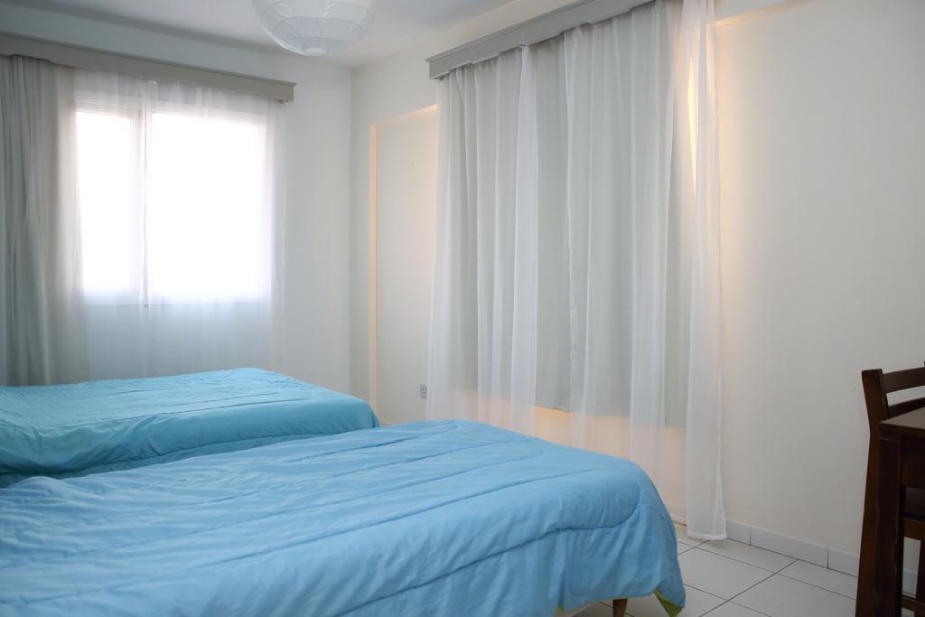 Alora Apartments Larnaca Room photo
